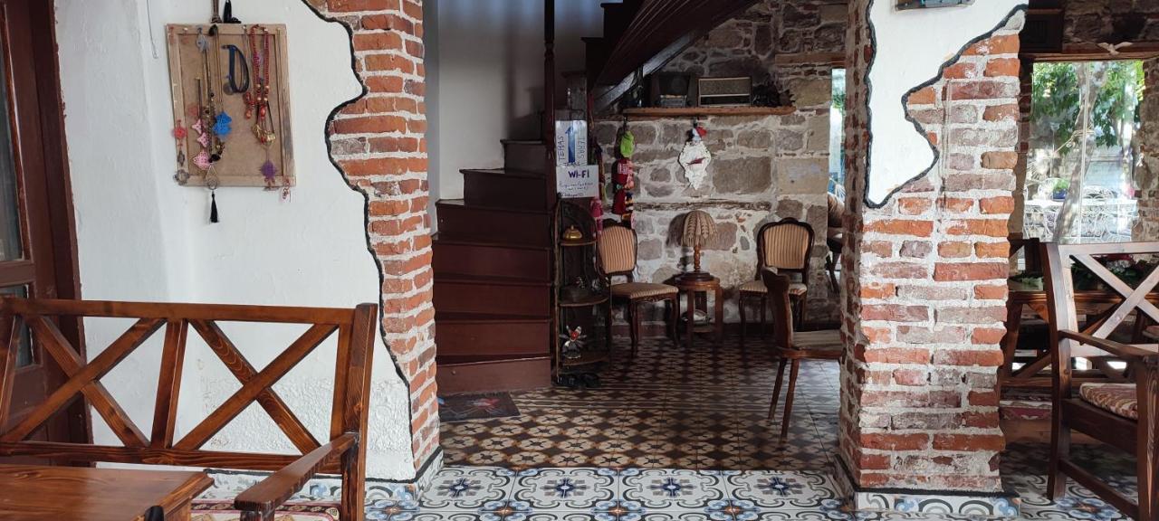 Pergamon Pension Bergama Esterno foto