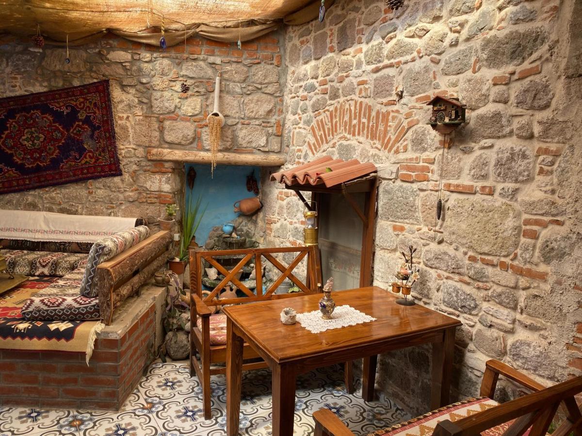 Pergamon Pension Bergama Esterno foto