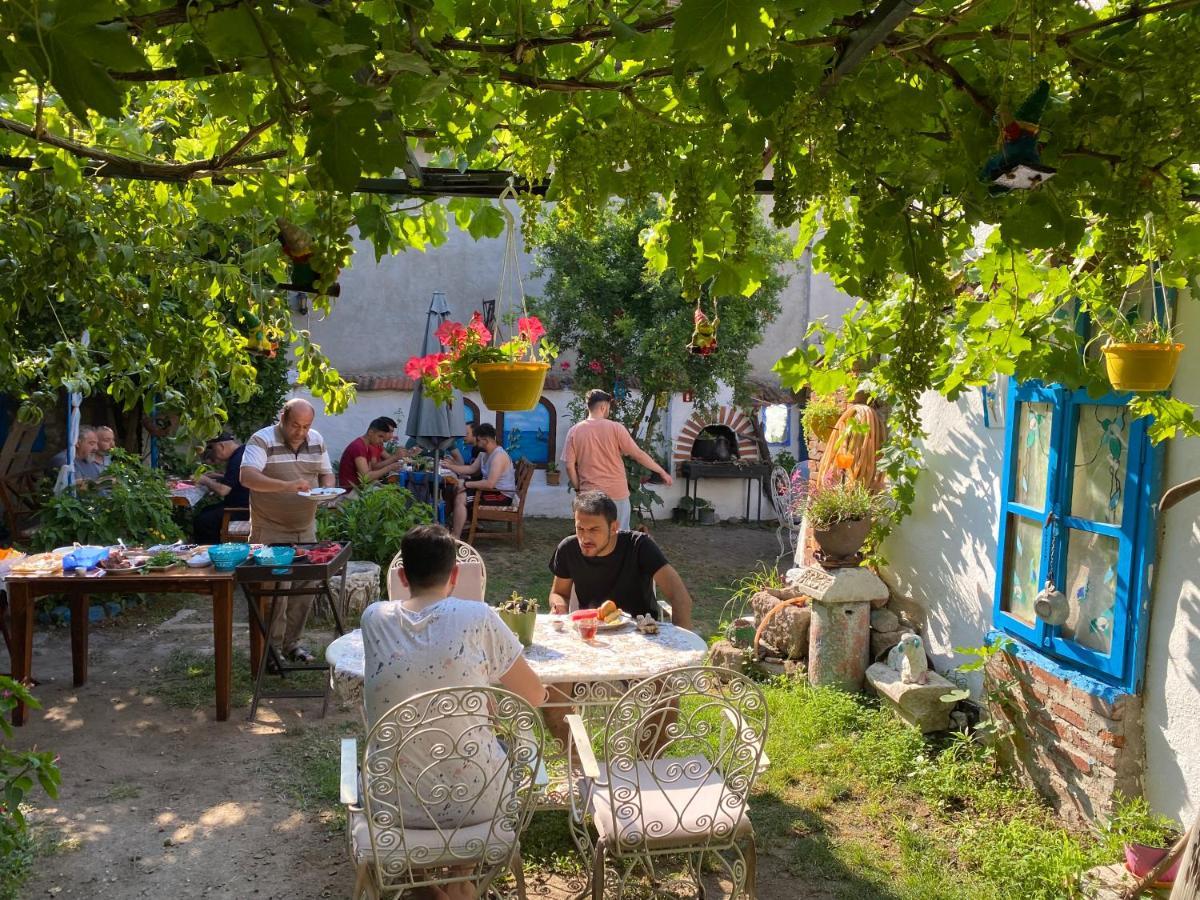Pergamon Pension Bergama Esterno foto