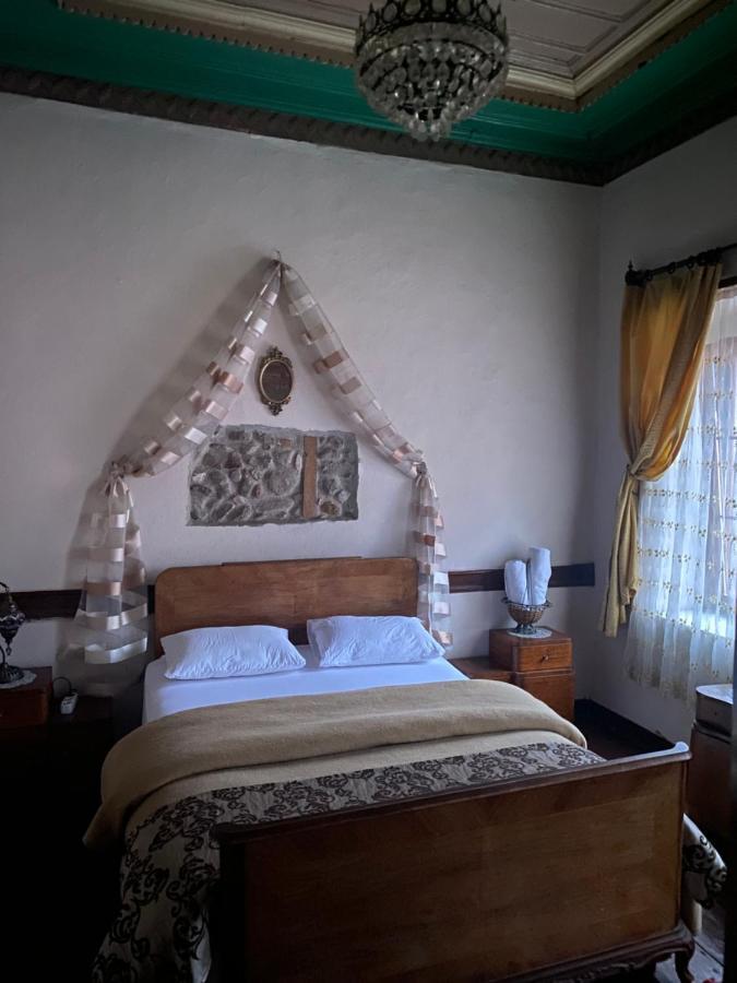 Pergamon Pension Bergama Esterno foto