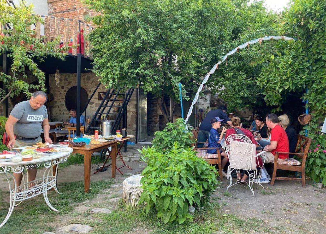 Pergamon Pension Bergama Esterno foto