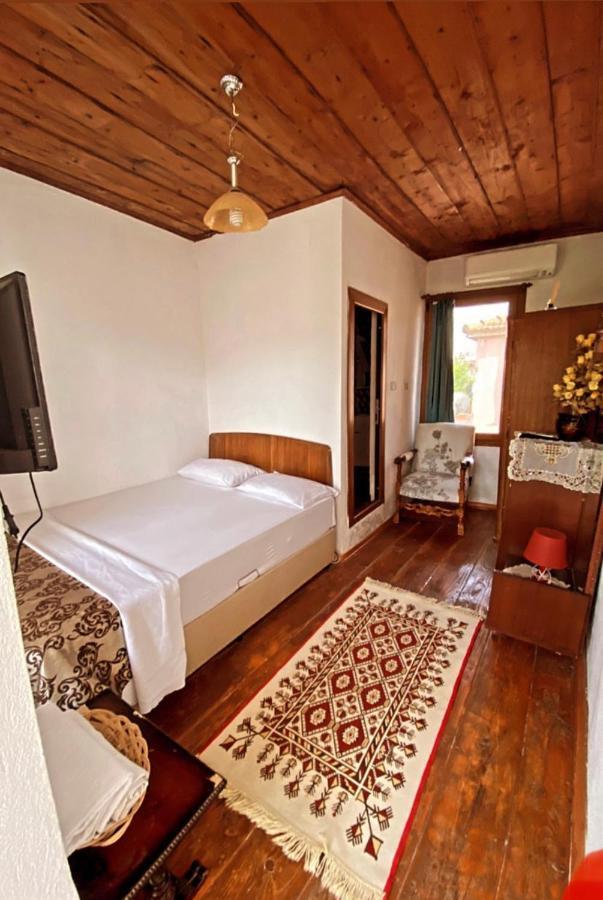 Pergamon Pension Bergama Esterno foto